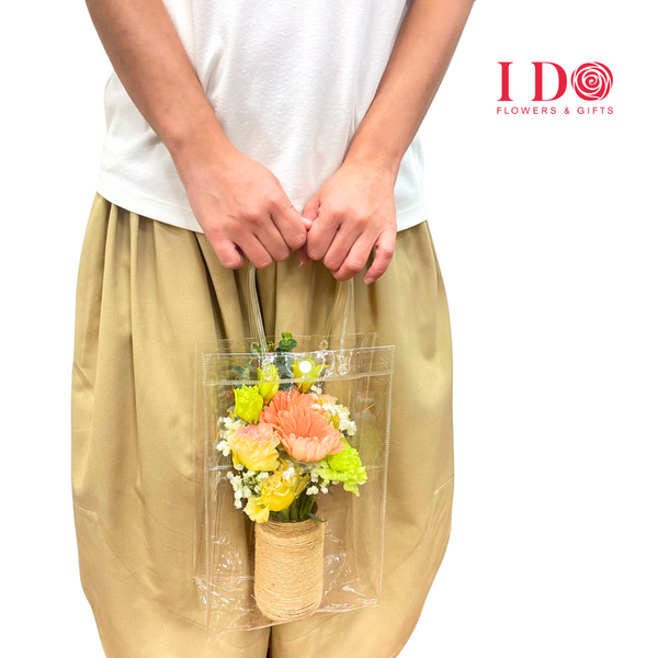 Flower Bottle Set with Transparent Carrier ATF 44