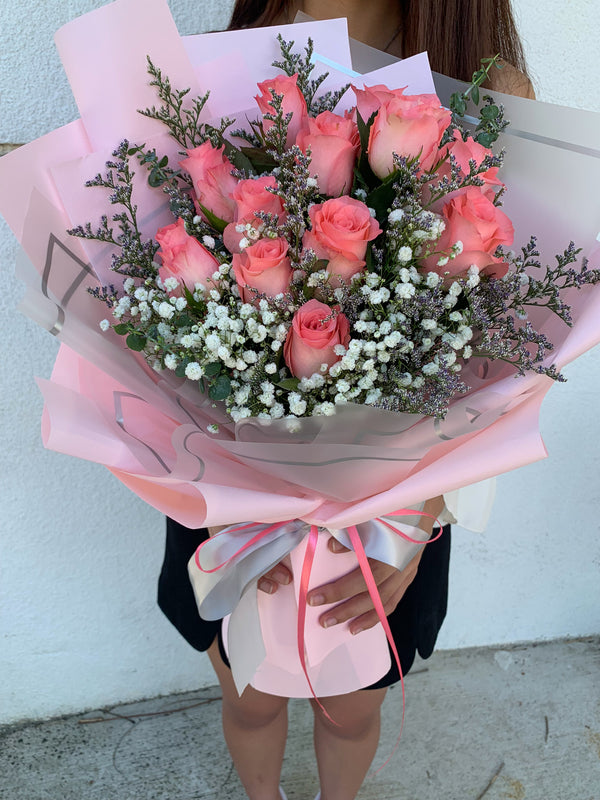 12 Fresh Pink Roses Bouquet