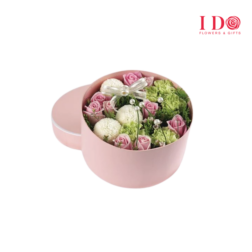 I DO Flowers & Gifts Box Floral Gift I DO Flowers & Gifts